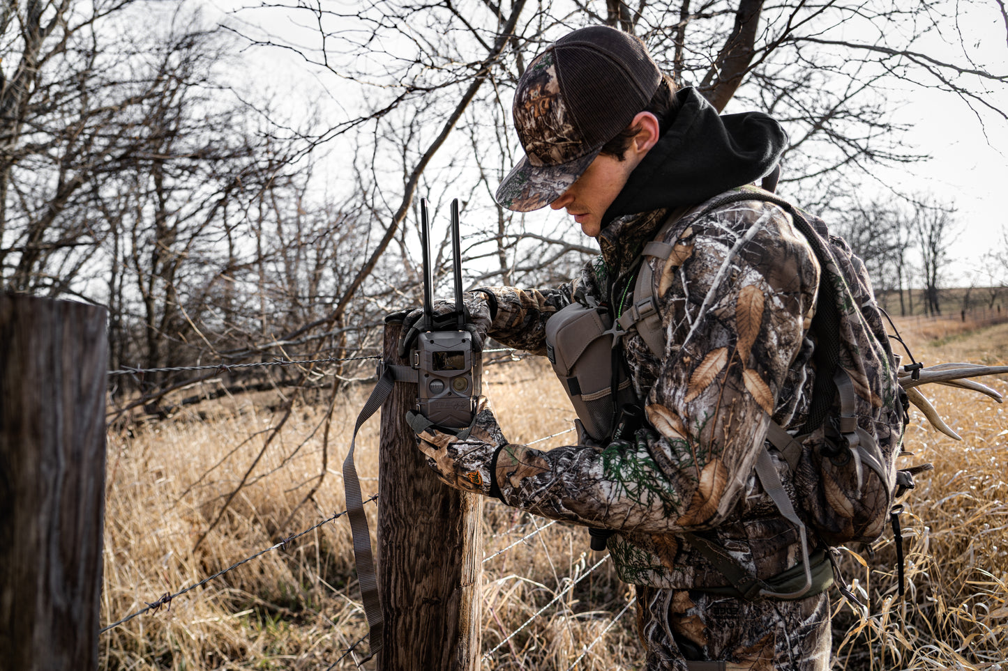 Cuddeback Tracks Camera